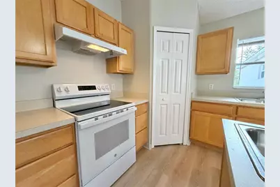 12052 Villa Road, Spring Hill, FL 34609 - Photo 20