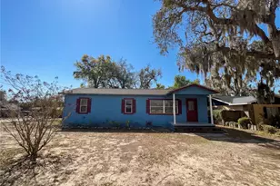 4607 E Yukon St, Tampa, FL 33617 - Photo 2