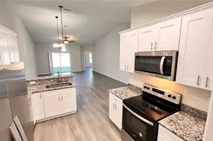 8145 Cozumel Ln, Sebring, FL 33876 - Photo 6