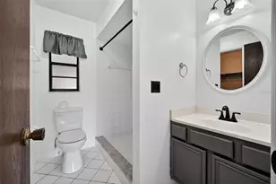 10464 Bridlewood Ave, Orlando, FL 32825 - Photo 16