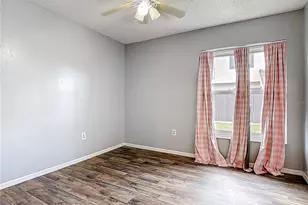 571 Hunter Cir, Kissimmee, FL 34758 - Photo 12