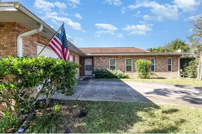 912 N Fairbairn Drive, Deltona, FL 32725 - Photo 4