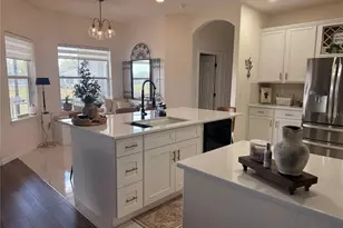 16545 Spring Park Dr, Clermont, FL 34711 - Photo 2