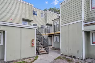 236 Scottsdale Square, Winter Park, FL 32792 - Photo 2