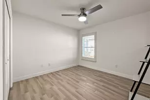 10351 Addison Shr Wy, Oxford, FL 34484 - Photo 2
