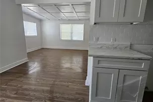 4273 Katanga Dr N, Jacksonville, FL 32209 - Photo 10