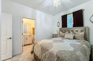 11383 Burgundy Dr, Venice, FL 34293 - Photo 26