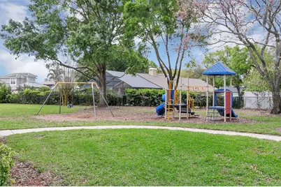 8119 Lake Crowell Circle, Orlando, FL 32836 - Photo 44