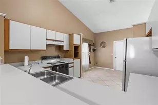 1014 Dees Dr, Oviedo, FL 32765 - Photo 10