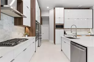 11952 Camden Park Dr, Windermere, FL 34786 - Photo 10