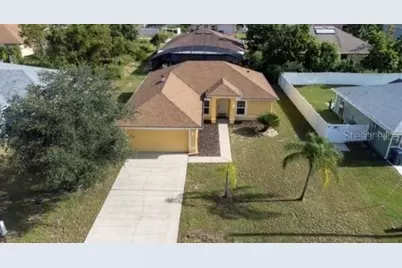 538 Lakeview Court, Kissimmee, FL 34759 - Photo 2