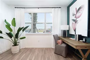 10105 Selten Way, Orlando, FL 32827 - Photo 12