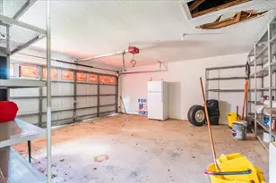 2621 Rolling Broak Dr, Orlando, FL 32837 - Photo 32