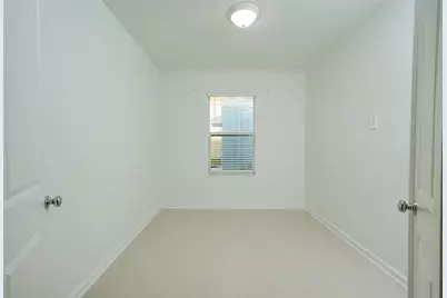 5645 Loggia Lane, Kissimmee, FL 34758 - Photo 8