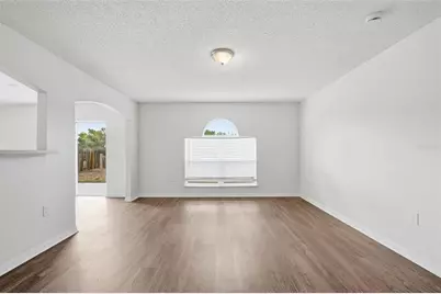 11331 Ivy Flower Loop, Riverview, FL 33578 - Photo 4