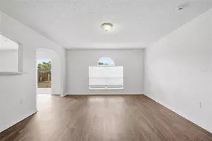 11331 Ivy Flower Loop, Riverview, FL 33578 - Photo 4