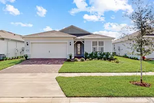 6354 Shimmering Shrs Ln, Saint Cloud, FL 34771 - Photo 2