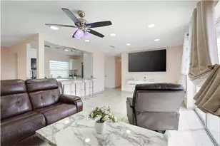 1126 Orwell Ave, Orlando, FL 32809 - Photo 10