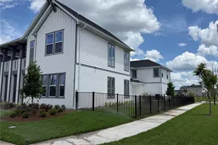 9406 Hartline Wy, Orlando, FL 32827 - Photo 2