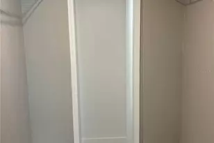 8802 Bay Pointe Dr, Tampa, FL 33615 - Photo 16