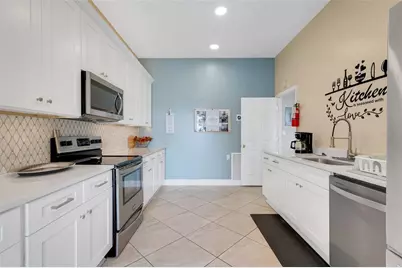 4224 Lake Underhill Road #8B8, Orlando, FL 32803 - Photo 36