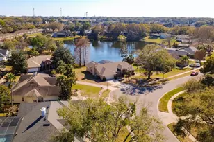 1125 Almond Tree Cir, Orlando, FL 32835 - Photo 2