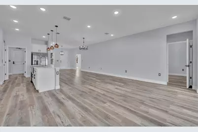 201 Begonia Lane, Poinciana, FL 34759 - Photo 20