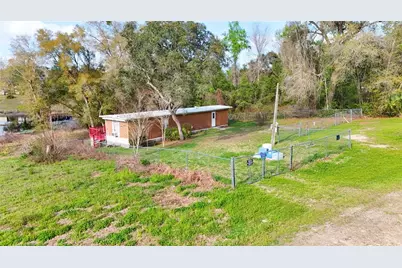 18225 SE 22nd Place, Silver Springs, FL 34488 - Photo 2