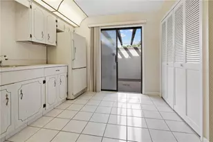 688 Lake Villas Dr, Altamonte Springs, FL 32701 - Photo 2