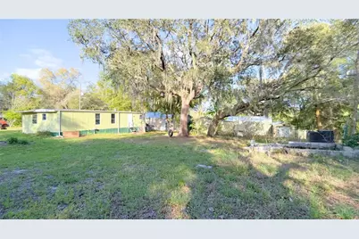 18274 SE 22nd Place, Silver Springs, FL 34488 - Photo 4