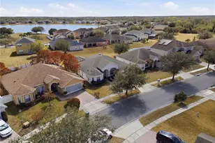 2742 Patrician Cir, Kissimmee, FL 34746 - Photo 4