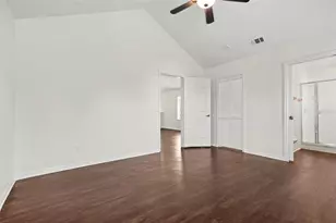 3334 Lakeview Cir, Melbourne, FL 32934 - Photo 10