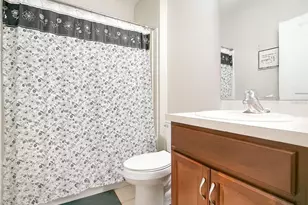 582 Black Eagle Dr, Groveland, FL 34736 - Photo 20