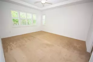 215 Avenham Dr, Deland, FL 32724 - Photo 16