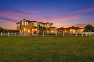 4015 Indigo Rd, Groveland, FL 34736 - Photo 4