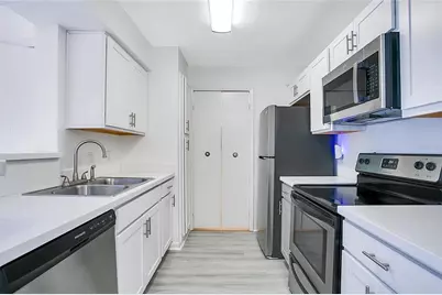 5540 Devonbriar Way #104, Orlando, FL 32822 - Photo 10