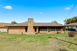 2034 Claremont Dr, Deltona, FL 32725 - Photo 38