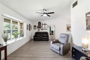 2034 Claremont Dr, Deltona, FL 32725 - Photo 10