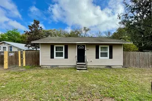 2890 Avalona Dr, Sanford, FL 32773 - Photo 1