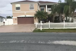 410 Bloomfield Dr, Kissimmee, FL 34758 - Photo 1