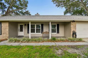 3244 Hunter Ct, Apopka, FL 32703 - Photo 2