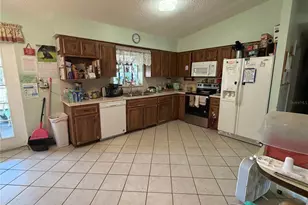 39106 Grays Airport Rd, Lady Lake, FL 32159 - Photo 8