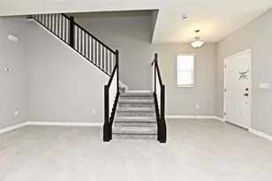 607 Cheval Ln, Debary, FL 32713 - Photo 4