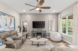 203 Messina Pl, Howey in the Hills, FL 34737 - Photo 6