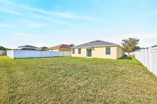 3210 Queen Alexandria Dr, Kissimmee, FL 34744 - Photo 20