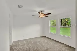 40091 Oakridge Dr, Lady Lake, FL 32159 - Photo 10