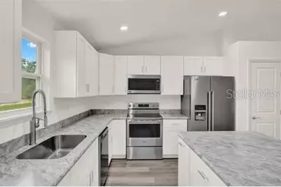 40091 Oakridge Drive, Lady Lake, FL 32159 - Photo 8