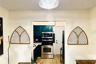 1802 W House St, Plant City, FL 33563 - Photo 12