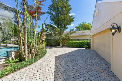 1560 Woodland Avenue, Winter Park, FL 32789 - Photo 6