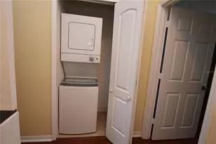 10832 Savannah Wood Dr, Orlando, FL 32832 - Photo 10